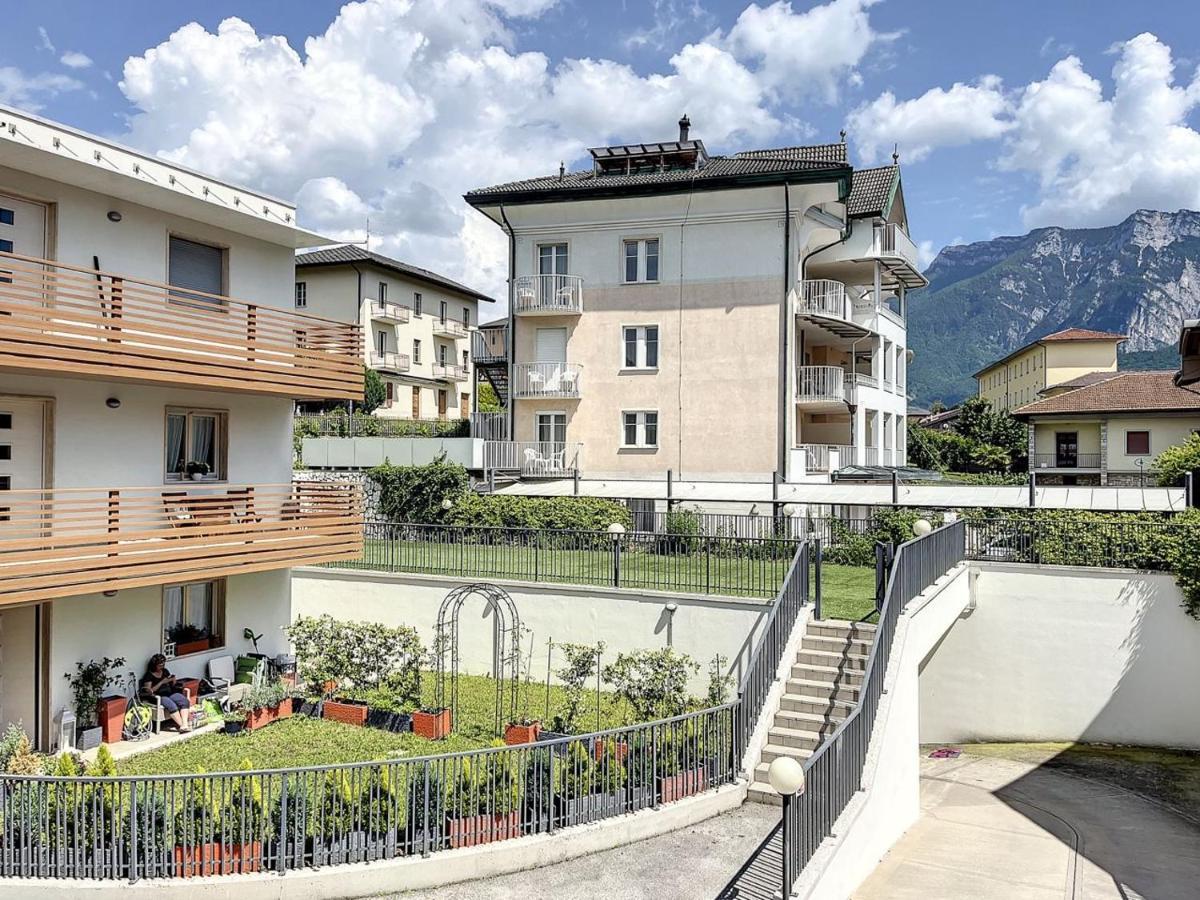 Villa Eden A Levico Terme Exteriör bild