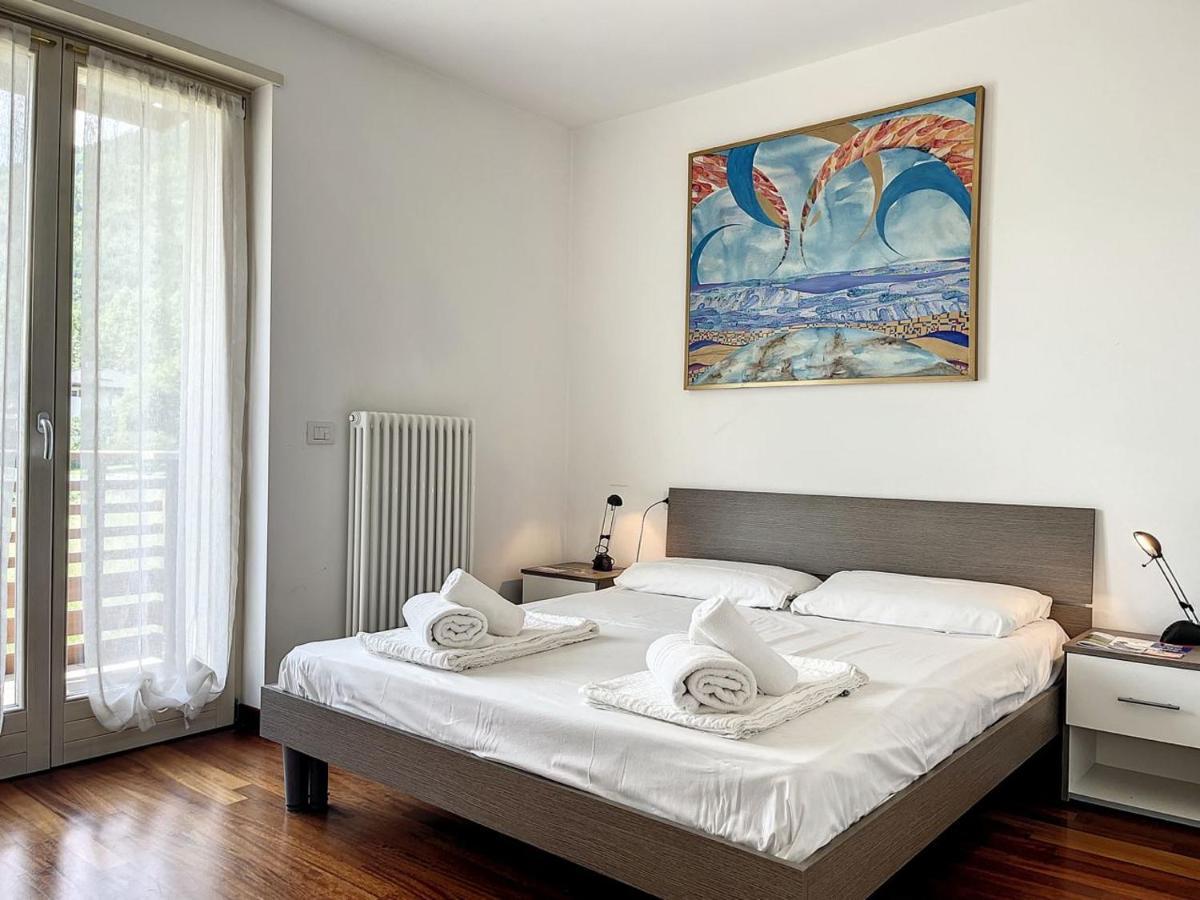 Villa Eden A Levico Terme Exteriör bild
