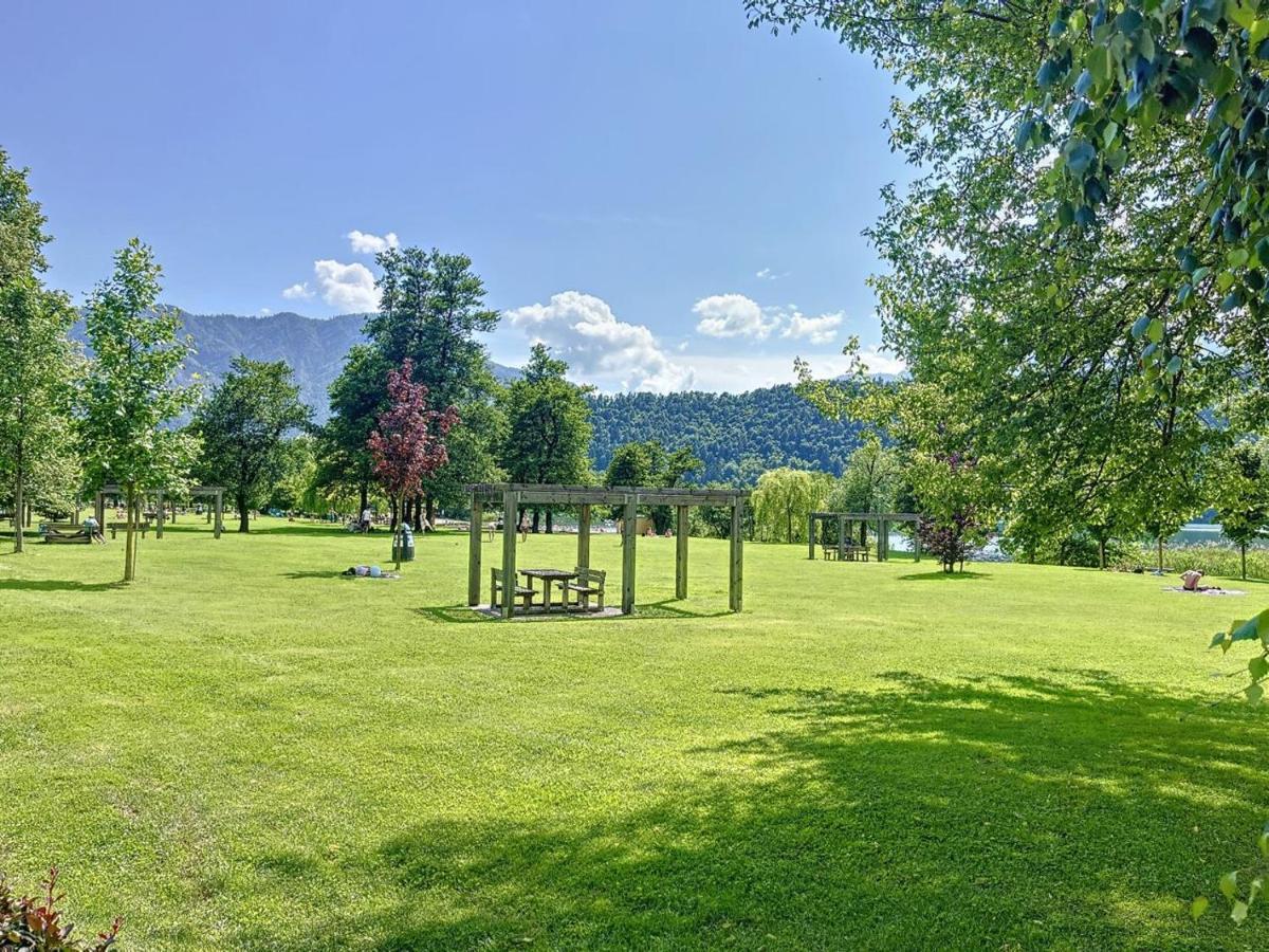 Villa Eden A Levico Terme Exteriör bild